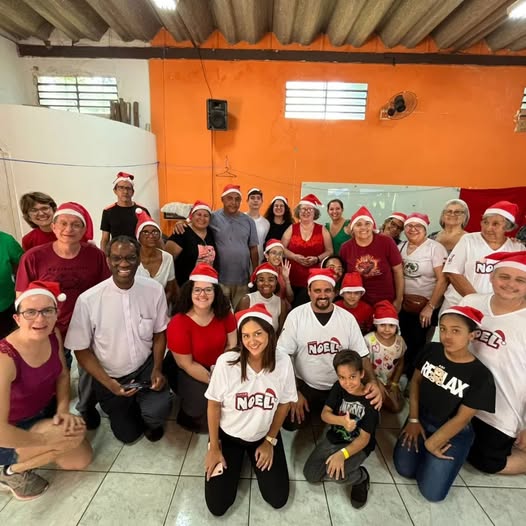 Voluntários da Turma do Noel